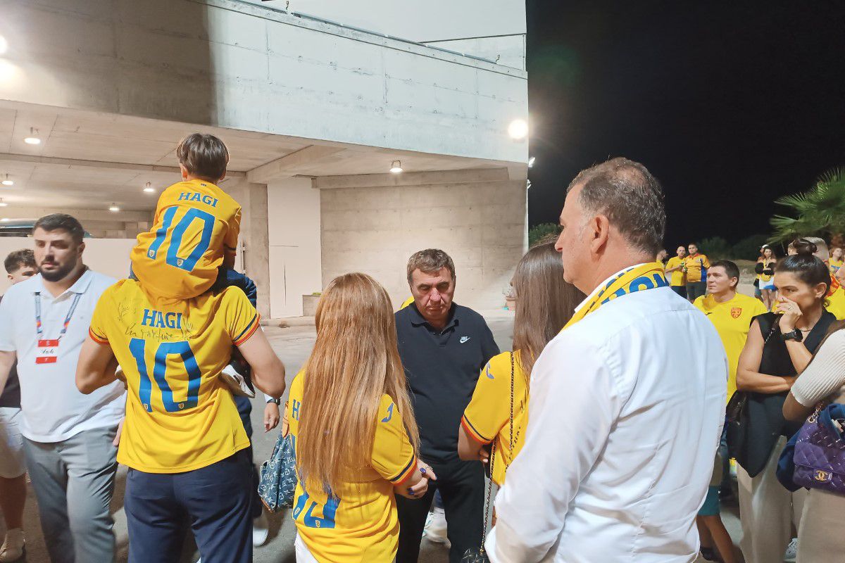 Surpriză! În ce loc din stadion s-a dus Gică Hagi la Cipru - România