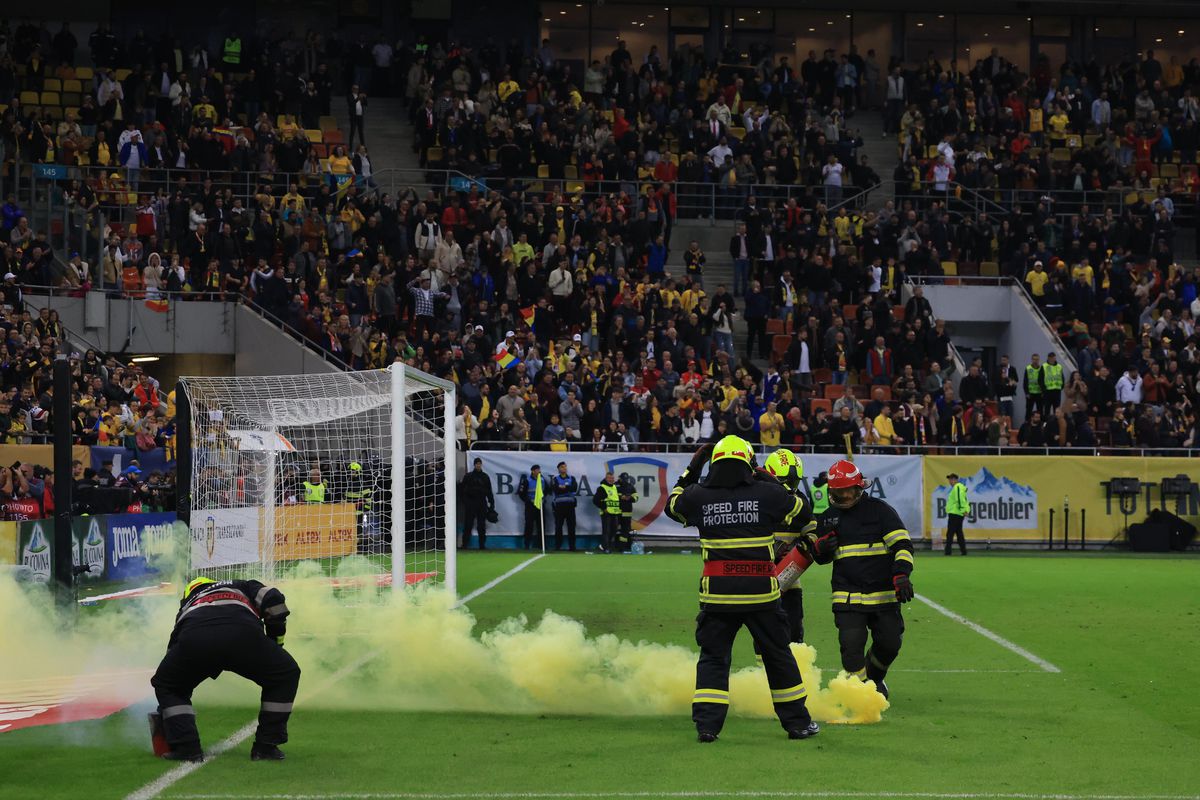 Ianis Hagi, șef de galerie după România - Austria