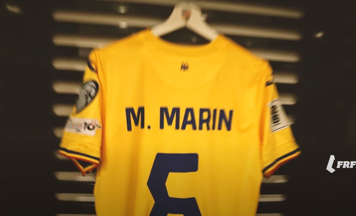 Cine este căpitanul „tricolor” în România - Austria » Imaginile din vestiar l-au dat de gol