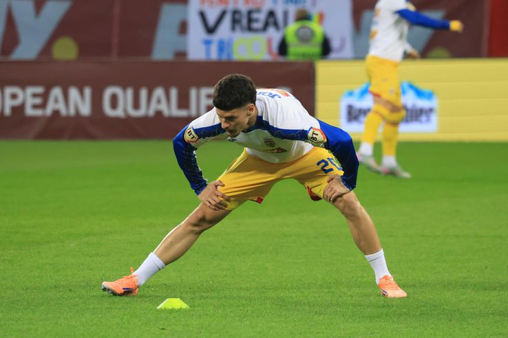 Dennis Man, înainte de România - Austria/ foto Ionuț Iordache (GSP)