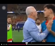 Scandal de PROPORȚII la meciul din preliminarii! TREI „roșii” sub privirile marelui Patrick Kluivert după ce l-au bruscat pe arbitru