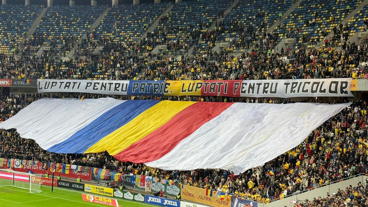 Scenografii la startul meciului Austria - România