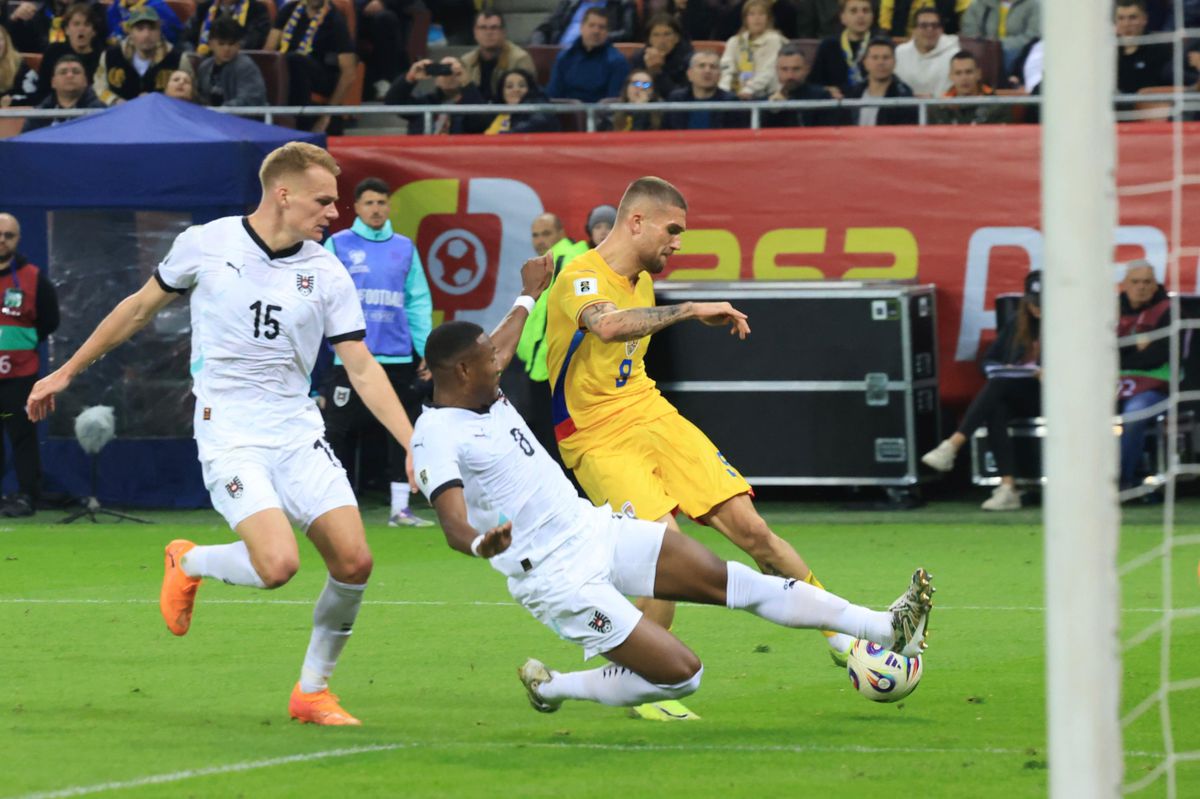 Cum a reușit Mircea Lucescu să dezmembreze tactic Austria lui Ralf Rangnick: densitate, viteză și un jucător-busolă