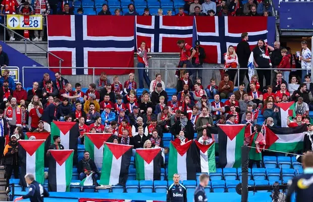Norvegia ar putea fi sancționată de FIFA după un mesaj afișat înainte de meciul cu Israel