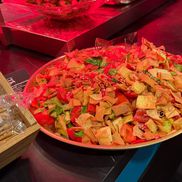 „Tratamentul” pentru cei cu bilet VIP la România - Austria