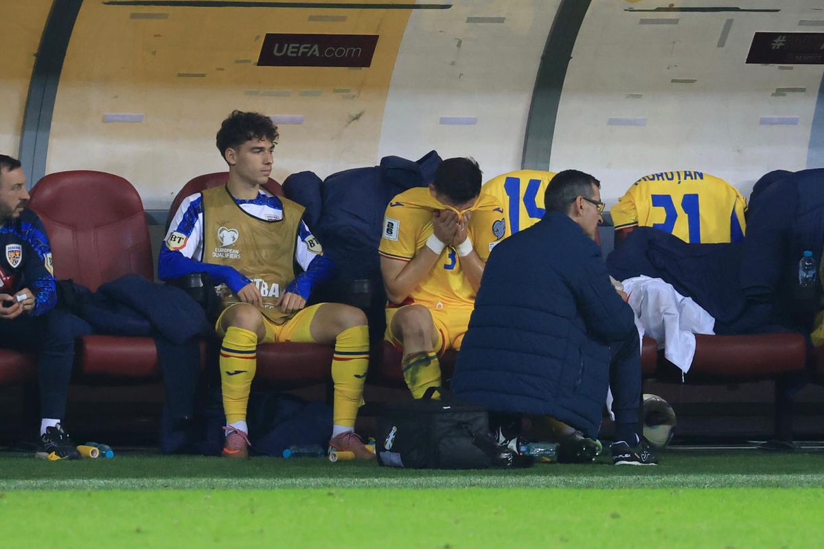 Mihai Popescu s-a accidentat în România - Austria! Imagini emoționante pe margine: consolat de Șut și de rivalul din Superligă