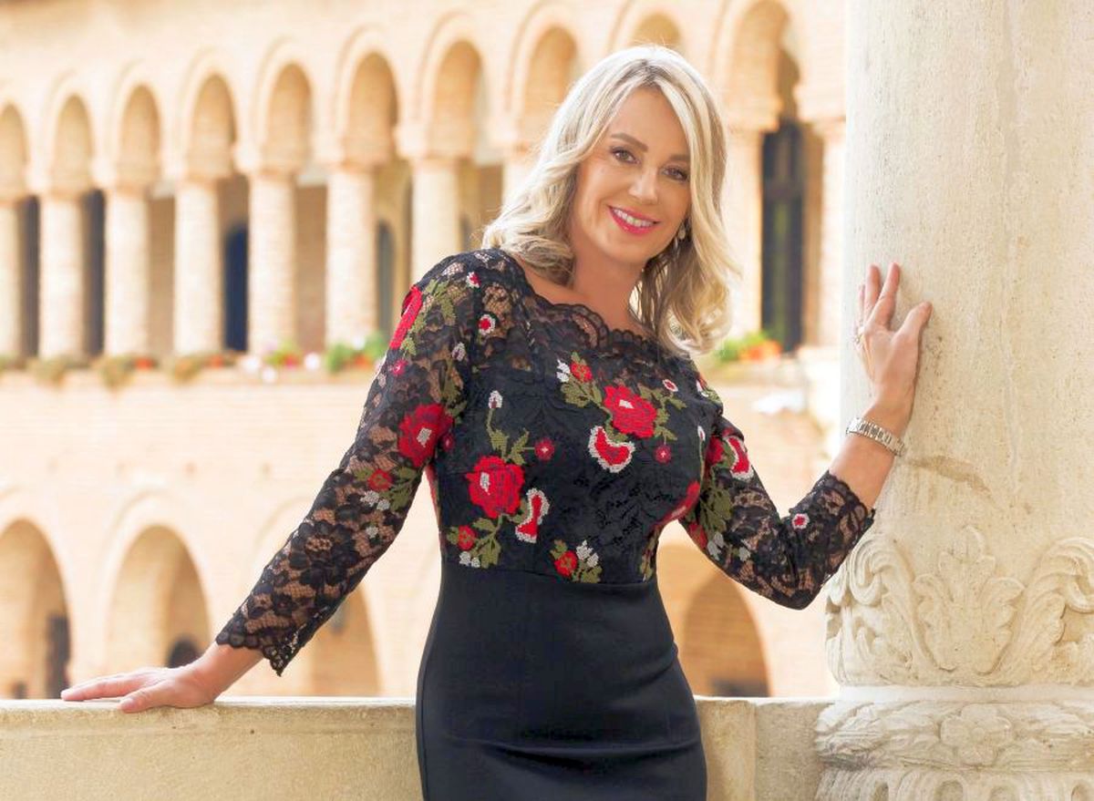 Nadia Comăneci, aniversare 58 de ani