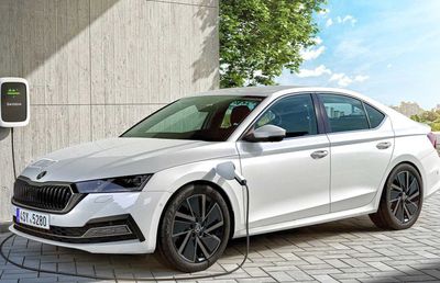 FOTO OFICIAL Skoda Octavia, totul despre noul model: design modificat substanțial!