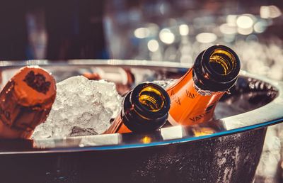 OLYMPIAKOS. Trei jucători ai campioanei, prinși la un party cu 30 de persoane și amendați pentru că au încălcat lockdown-ul