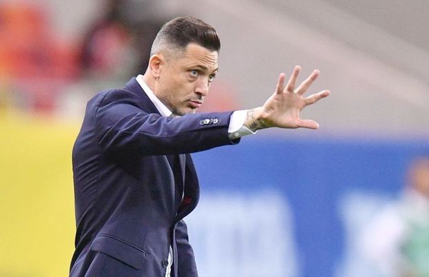 Mirel Rădoi, susținut puternic: „A fost cel mai interesat, cel mai atent. Mi-am dat seama că învață non-stop” + „Nu văd niciun motiv să plece!”