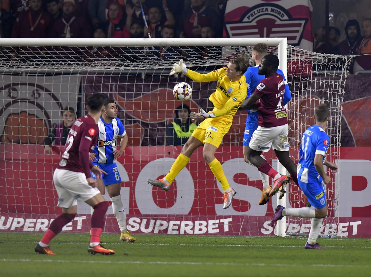 FOTO Rapid - CS Universitatea Craiova 11.12.2022