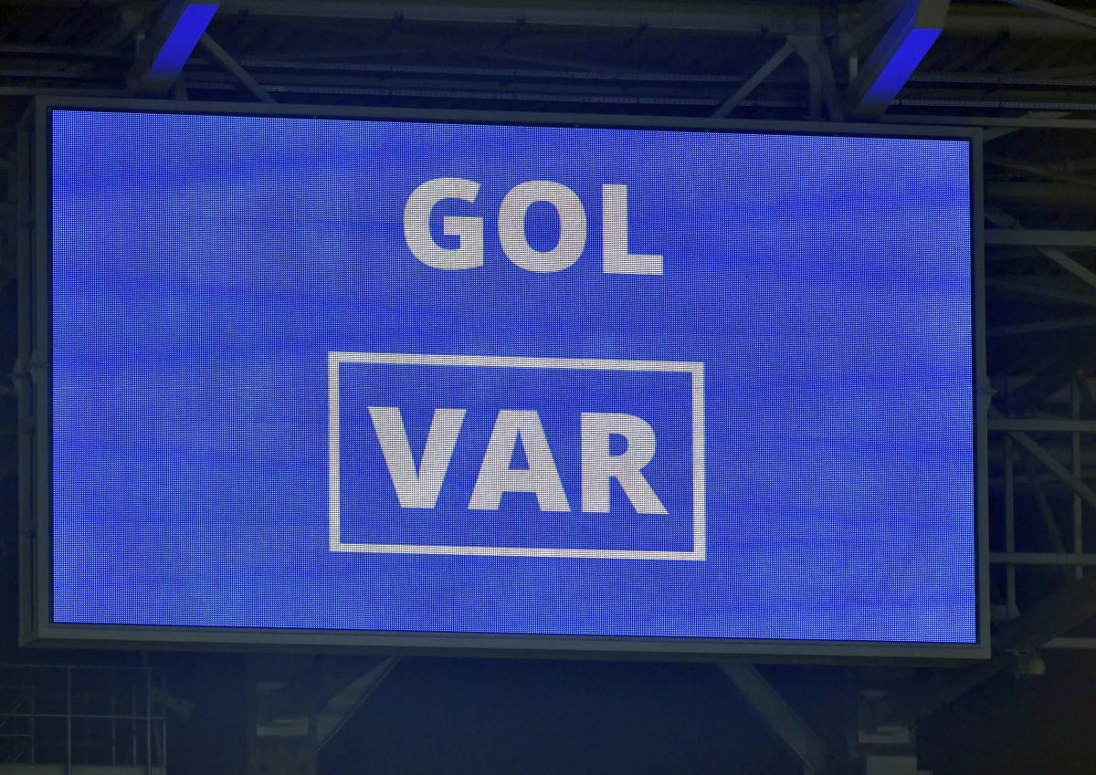 Rapid - CS Universitatea Craiova 2-2 » Foștii selecționeri au dat-o la pace în derby-ul etapei 18 din Liga 1! Clasamentul actualizat