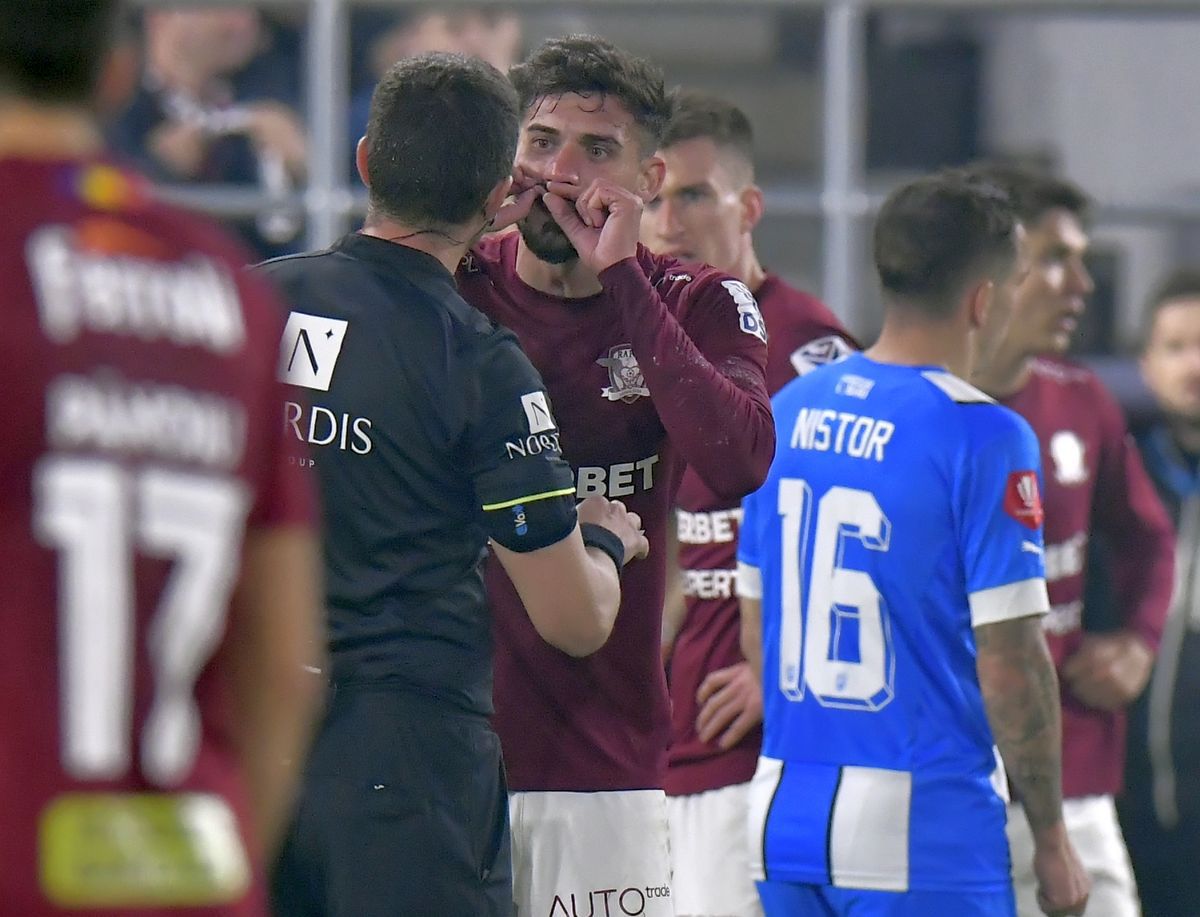 Mutu și-a pus mâinile în cap: pierdere grea pentru Rapid + Accidentare la Craiova cu efecte la națională: convocare de urgență!