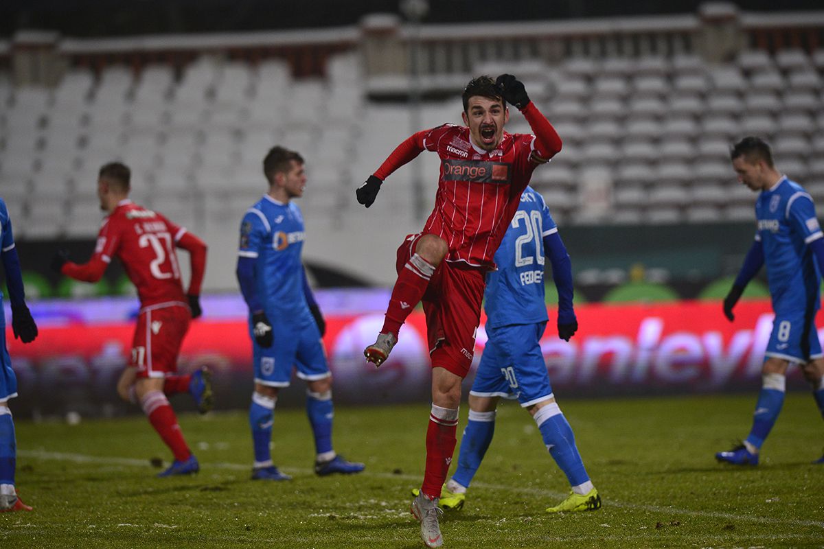 Dinamo, 7 ÎNFRÂNGERI CONSECUTIVE în fața Craiovei! Imagini incredibile de la ultimul succes al „câinilor”