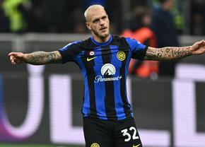 Execuție fabuloasă în Serie A » Jucătorul lui Inter, lob de senzație à la Hagi