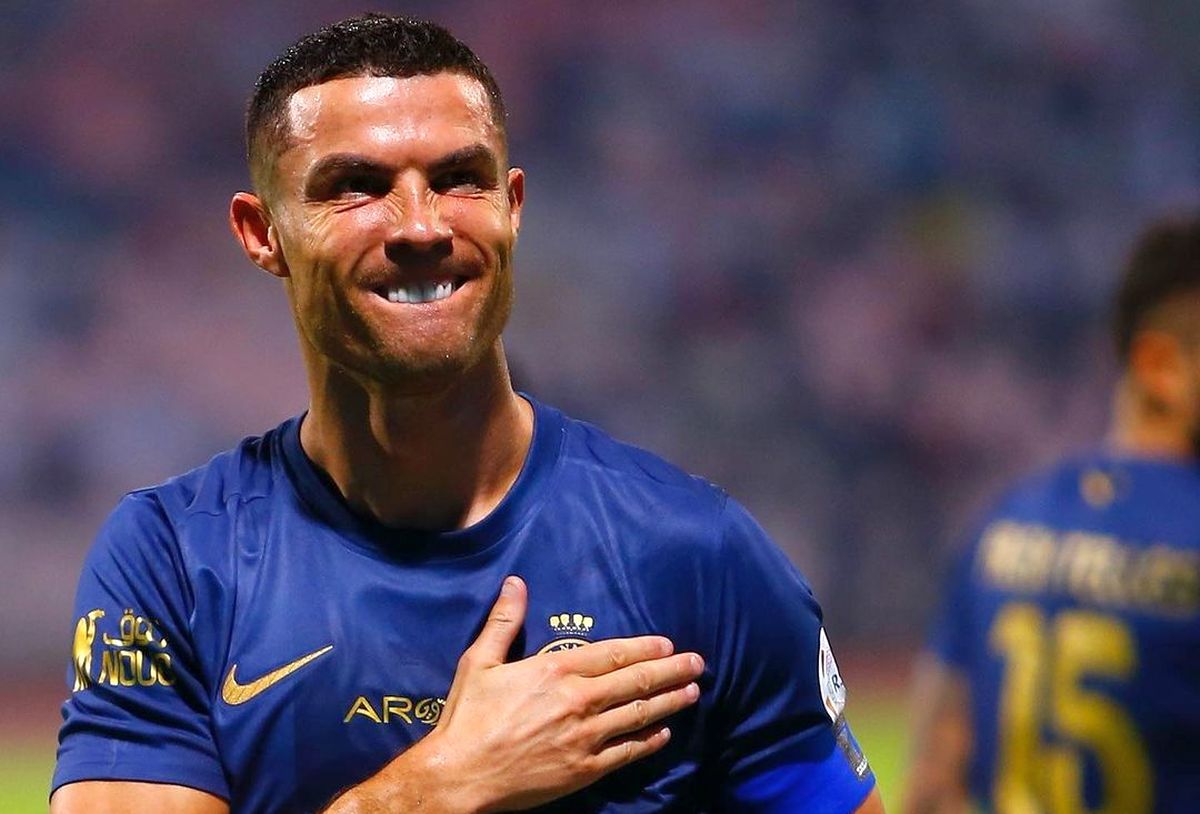 Detaliul care i-a „blocat” pe toți: de ce își face Ronaldo unghiile cu ojă