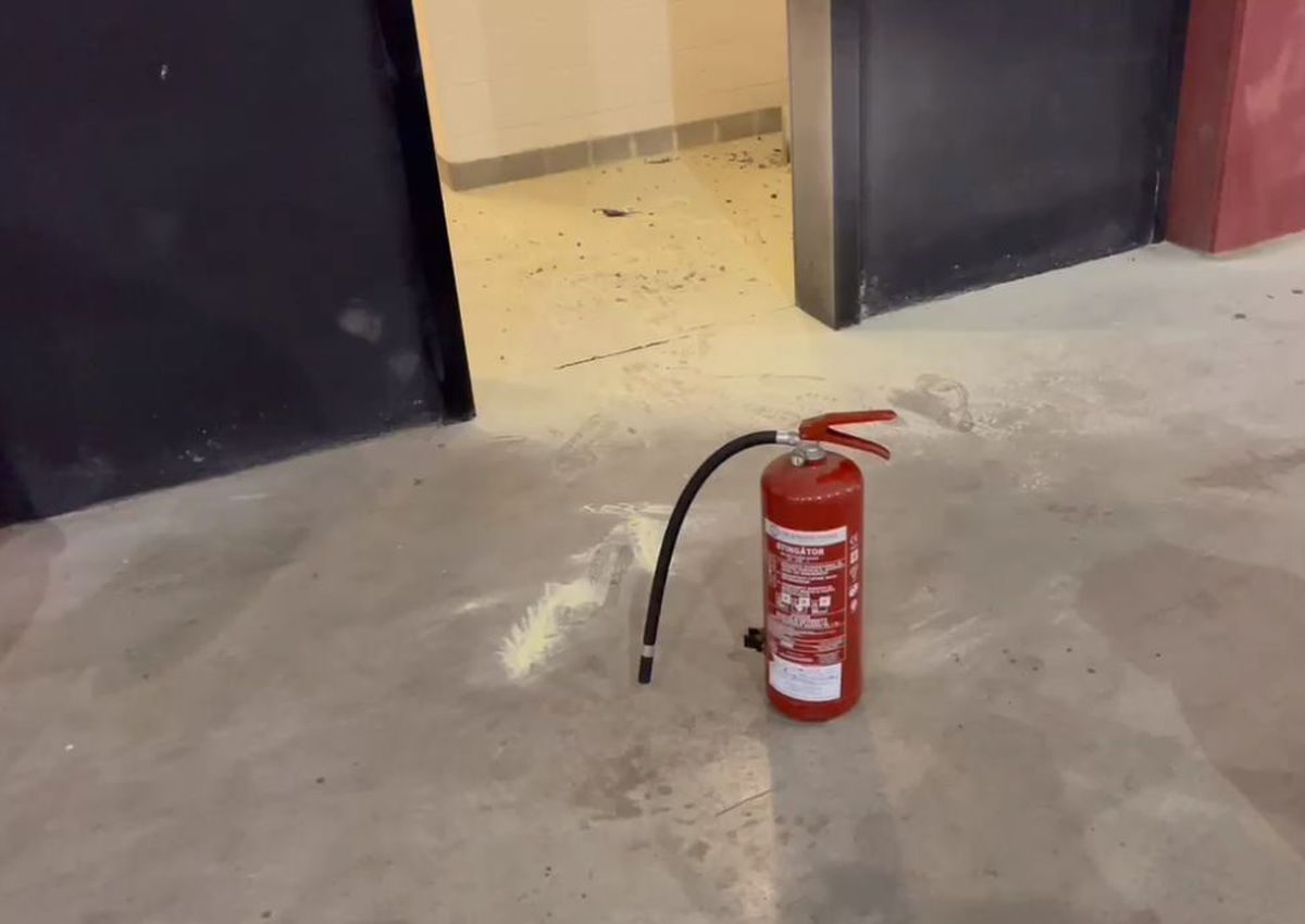 Incendiu minor la Arena Națională, în timpul meciului FCSB - FCU Craiova