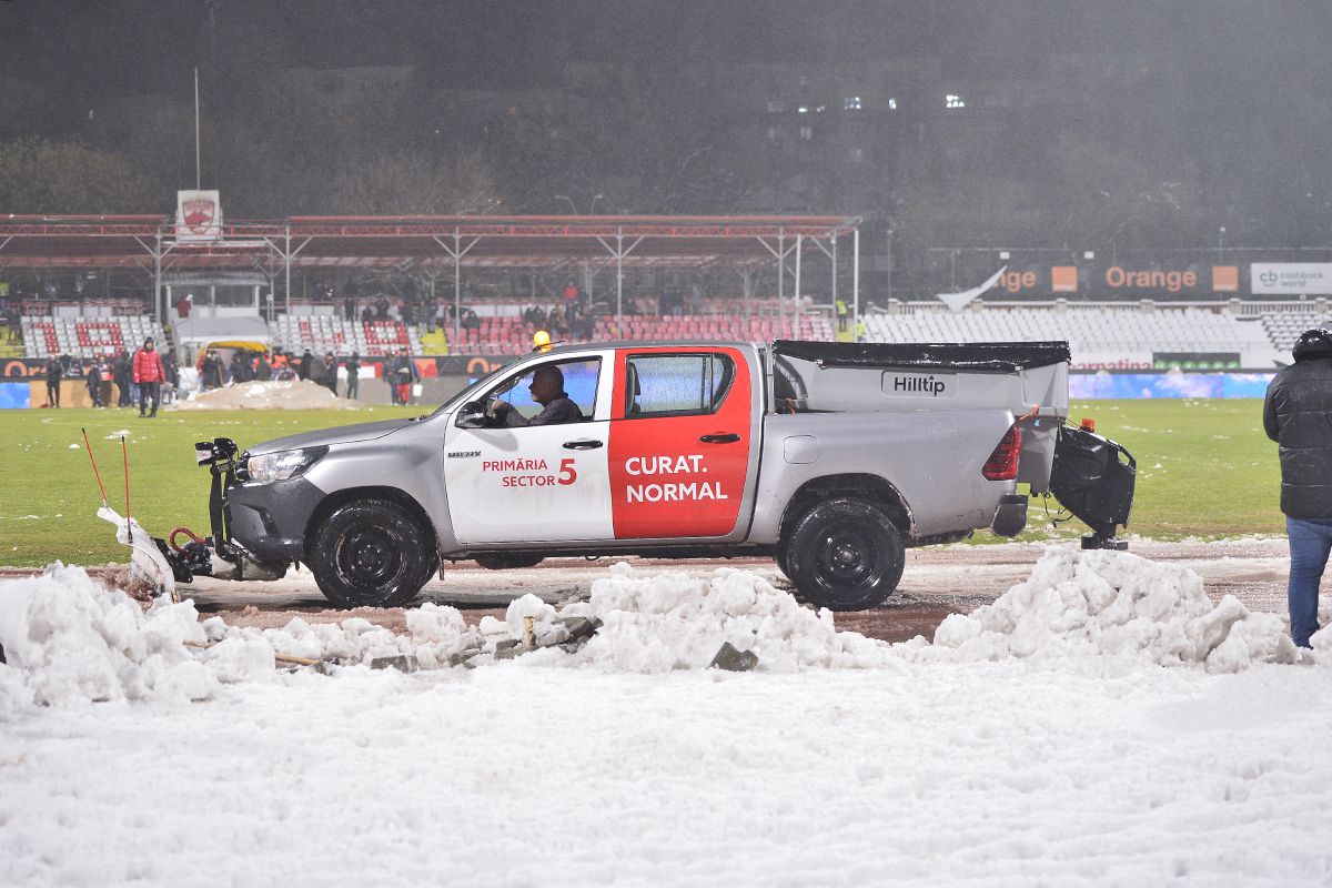 Dinamo, 7 ÎNFRÂNGERI CONSECUTIVE în fața Craiovei! Imagini incredibile de la ultimul succes al „câinilor”