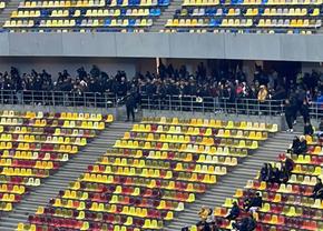 Peluza Nord, protest înainte de FCSB - FCU Craiova » Demersul ordonat de Gheorghe Mustață: „Trebuie să înțeleagă!”