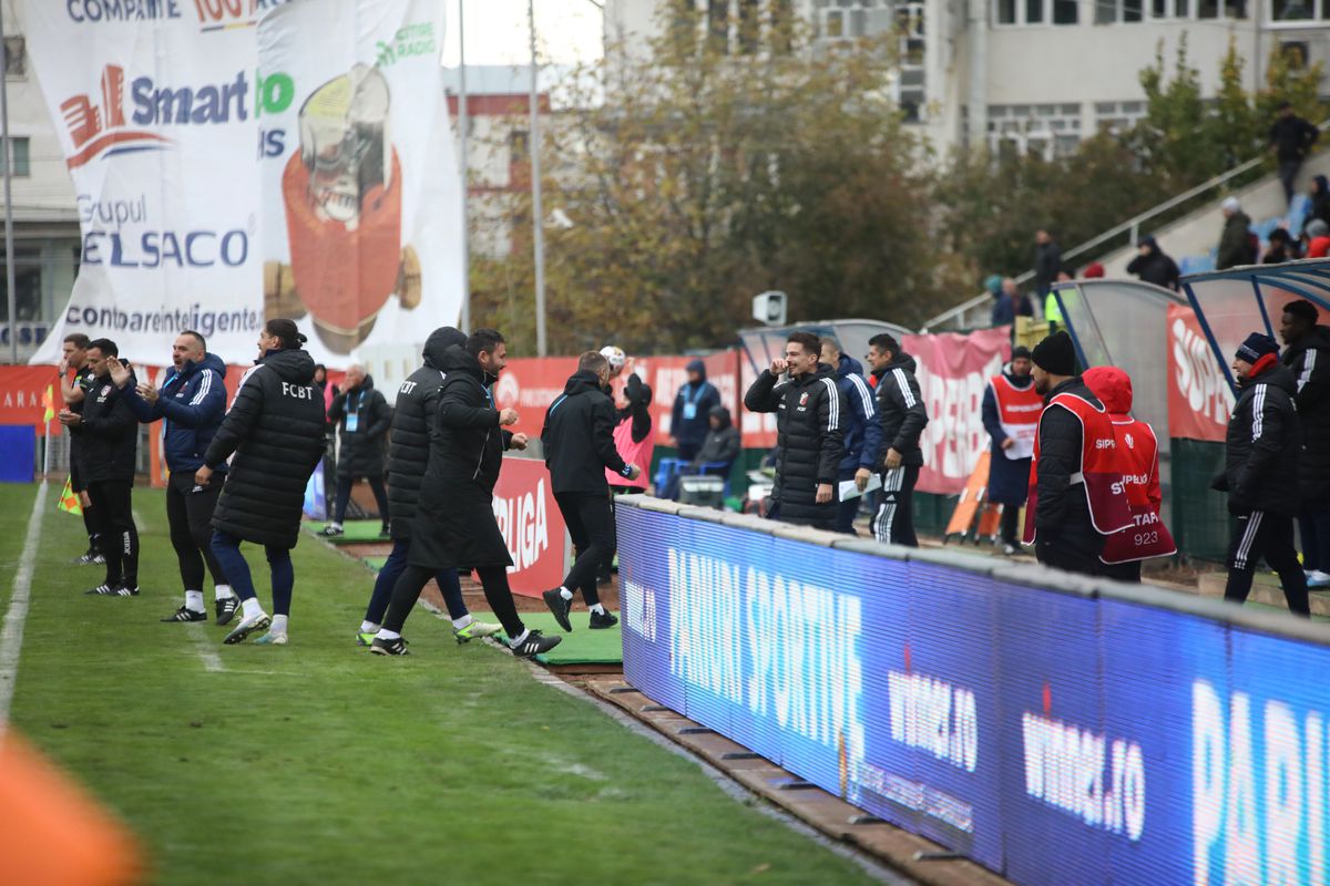 FC Botoșani - FC Voluntari, 12 noiembrie 2023. Foto: Ionut Tabultoc