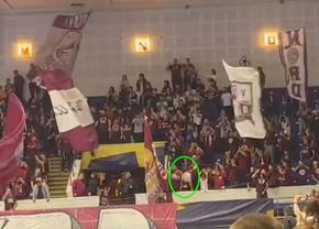 Imaginile săptămânii în sportul european vin din Polivalentă » Adversara Rapidului a urcat în peluză și a cântat cu galeria giuleștenilor