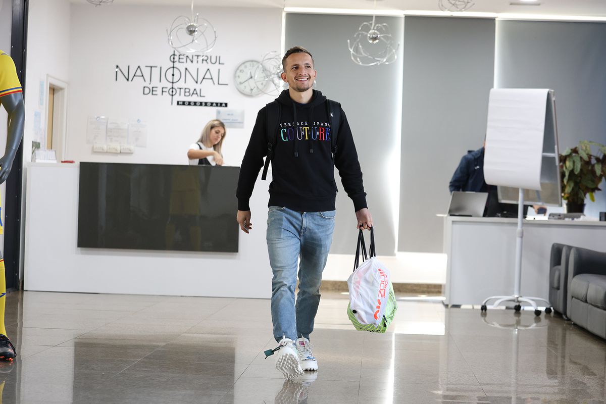 Naționala de fotbal a României s-a reunit pentru meciurile decisive cu Israel și Elveția FOTO: frf.ro