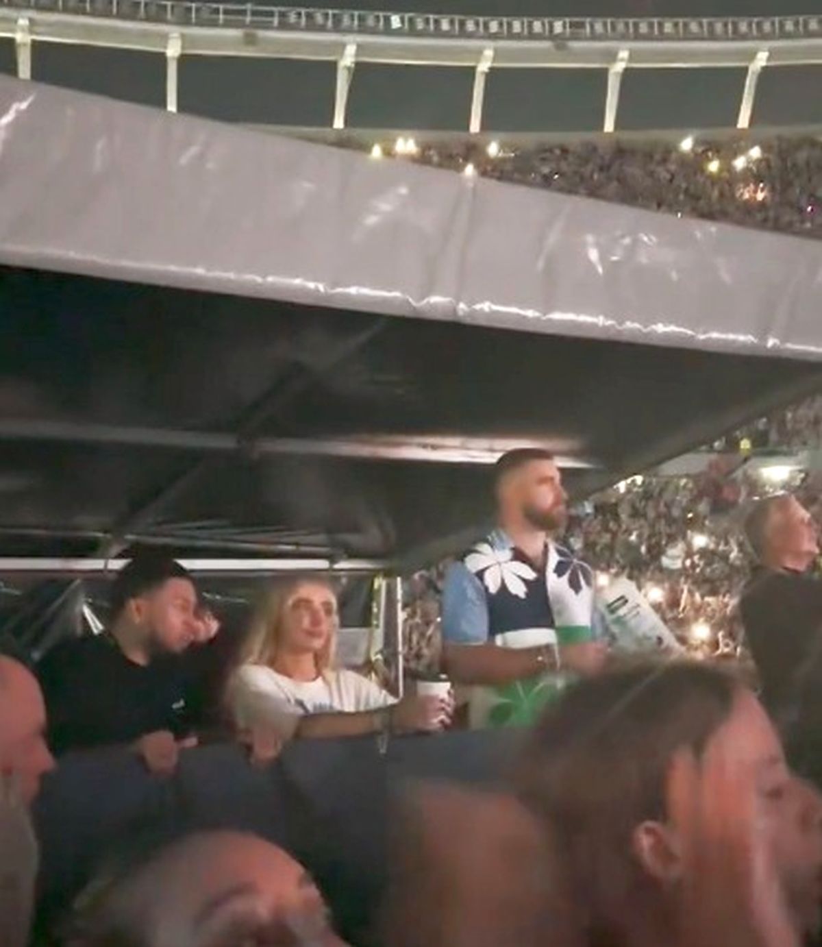 Taylor Swift, iubita lui Travis Kelce, a intrat în topul miliardarilor lumii » Artista ar fi vrut să cumpere un club de fotbal