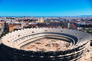 Reiau lucrările la al patrulea cel mai mare stadion al țării, lăsat de 15 ani în PARAGINĂ! Costă 241 mil. € și arată spectaculos