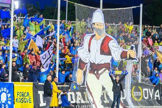 „Da, vom fi acolo pentru Kosovo!” » Suporterii din „Dardanet”, anunț de ultim moment înaintea meciului cu România