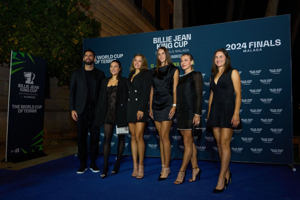 Jucătoarele din echipa de BJK Cup a României au ales negrul pentru dineul oficial de la Malaga! Apariție elegantă