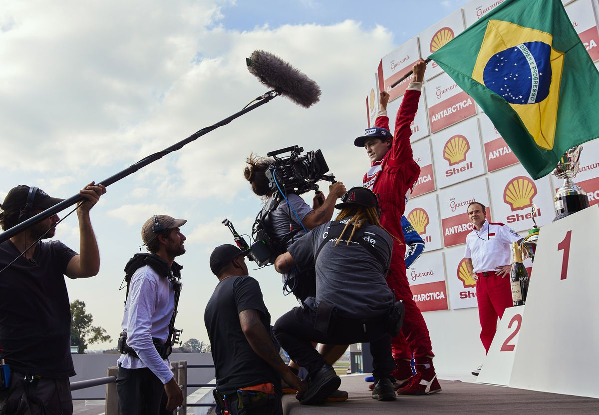 „Senna”, unul dintre cele mai așteptate seriale ale anului, are premiera pe 29 noiembrie » GSP a stat de vorbă cu producătorul executiv și actorii principali: „E povestea unui om bun într-o lume rea”