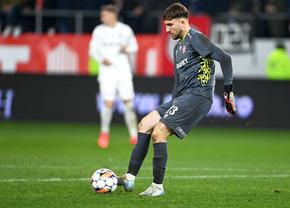 „Am tras puțin de el” » Portretul omului pe care fanii lui Dinamo îl cer titular: „Asta e calitatea lui principală”