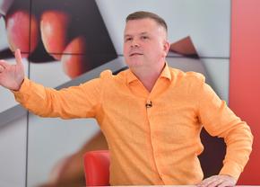 Acuzat că blochează ieșirea lui Dinamo din insolvență, Vasile Șiman reacționează: „Joacă un teatru expirat. Pot rezolva problema în 24 de ore”