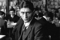 Fanatic al mișcării, Franz Kafka a practicat antrenamentul „Muller” și a iubit pasional un sport: „2 august. Germania a declarat război Rusiei – Mă duc să înot după-amiaza”