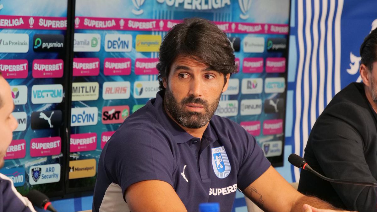 Filipe Coelho, pus în dificultate de la prima conferință la Craiova: „De ce mă întrebați asta? Chiar nu am răspuns”. Toate declarațiile de la prezentare