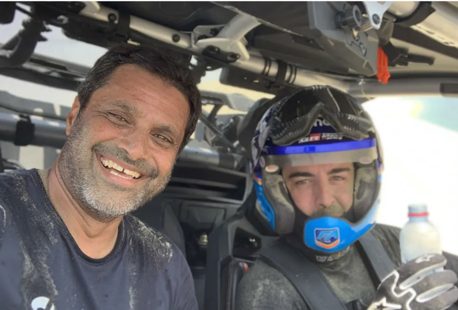 „Dacia poate câștiga la Dakar în 2026” » Nasser Al-Attiyah, legendă în lumea raliurilor, crede în proiectul românesc și dezvăluie pentru GSP: „Sunt foarte bun prieten cu Fernando Alonso”