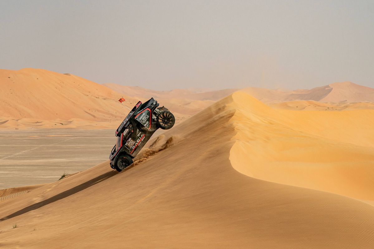 La doar a doua participare, Dacia a câștigat Raliul Dakar!