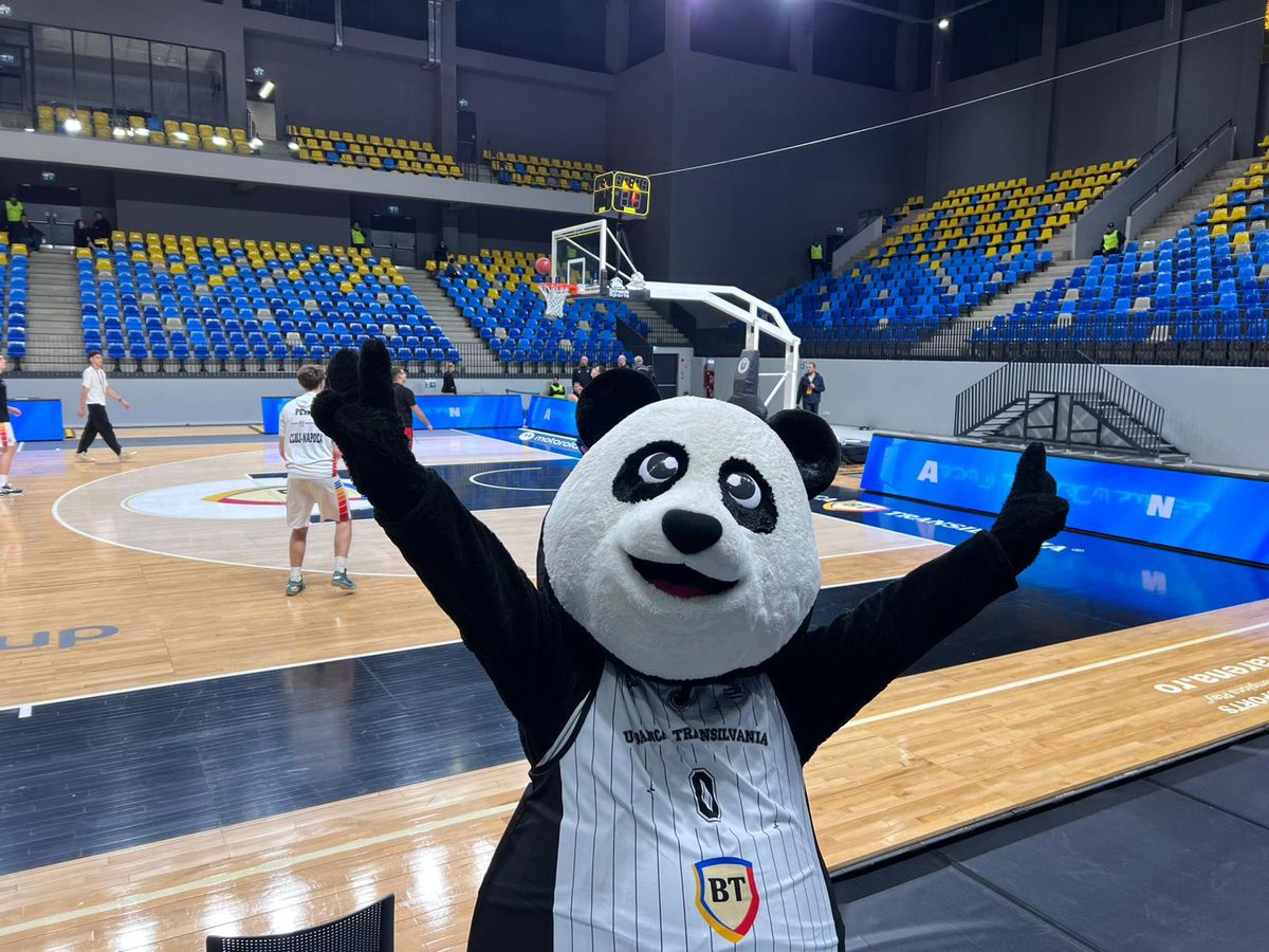 Imagini senzaționale! Ieri au jucat handbal în Europa, azi au transformat TOTAL cea mai nouă sală din România: au muncit toată noaptea pentru un alt eveniment sportiv major