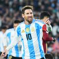 Lionel Messi vrea să-l ajungă pe Diego Maradona la finale de Mondial jucate și să câștige al doilea trofeu suprem / Foto: Guliver/gettyimages