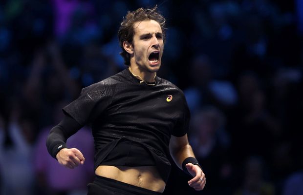 Lorenzo Musetti și-a mărturisit pasiunea pentru fotbal și a făcut câteva comparații interesante: „Sinner e precum Ronaldo, Alcaraz seamănă cu Zidane, iar Djokovic e Baggio”