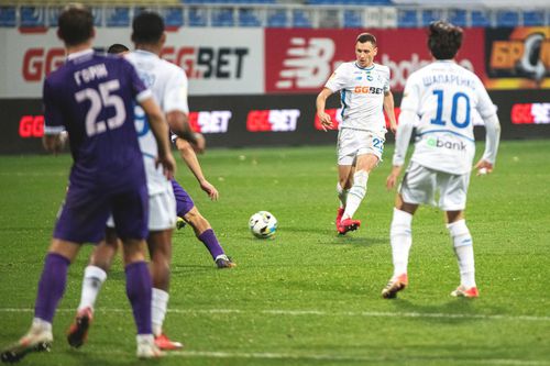 Dinamo Kiev, acuzată că plătește arbitrii cu 10.000 de euro înainte de fiecare meci în campionatul Ucrainei/ foto Imago Images