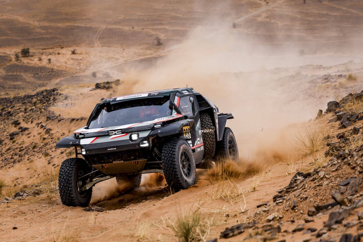 La doar a doua participare, Dacia a câștigat Raliul Dakar!