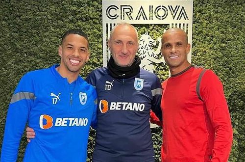 Daniel Tudor, în centrul imaginii // foto: Instagram