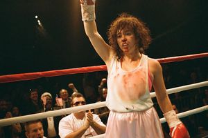 A luat 16 kilograme în greutate pentru rol » Cea mai populară actriță de la Hollywood se gândește să intre cu adevărat în box!