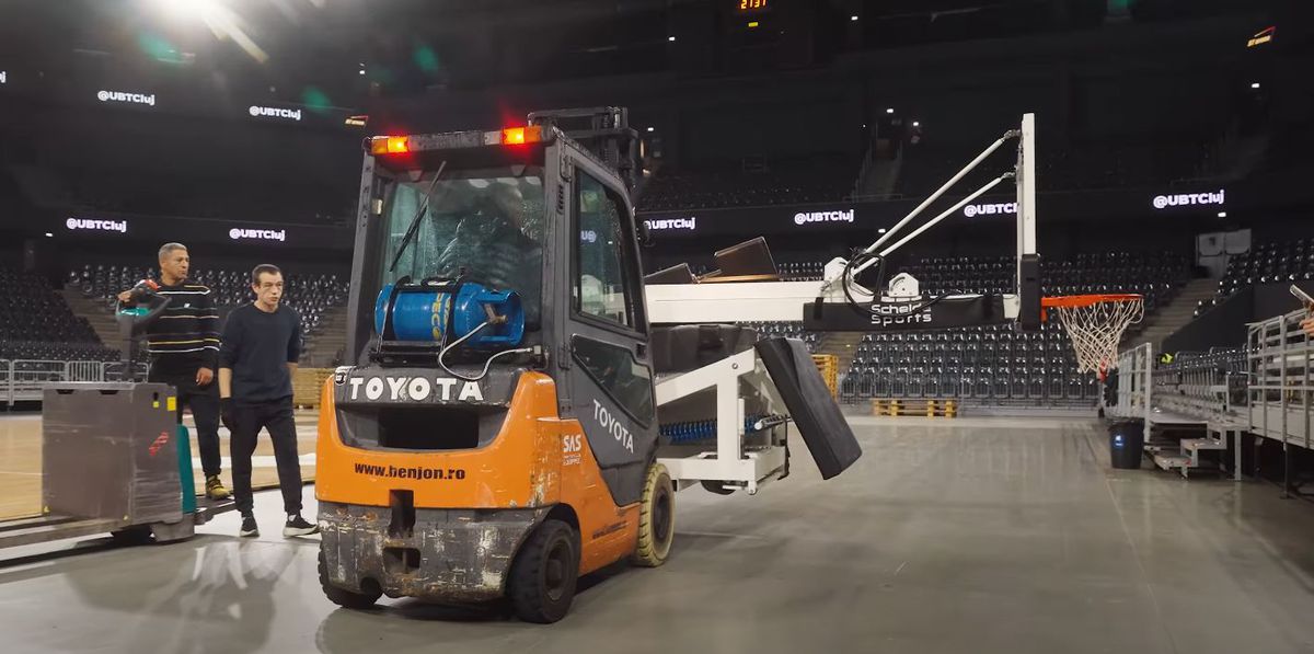 „Exilată” la Turda, U-BT Cluj-Napoca a făcut spectacol și a învins la scor o echipă din puternicul campionat al Spaniei