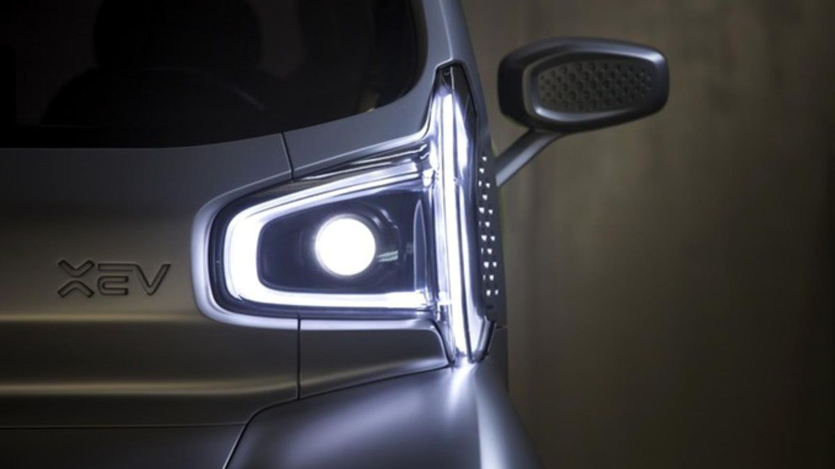 AUTO-BILD.RO // REVOLUȚIONAR! Prima mașină electrică fabricată la imprimantă 3D. Cât costă și ce promite