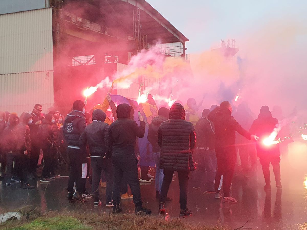 Fani FCSB înainte de meciul cu CFR Cluj - 12.12.2020