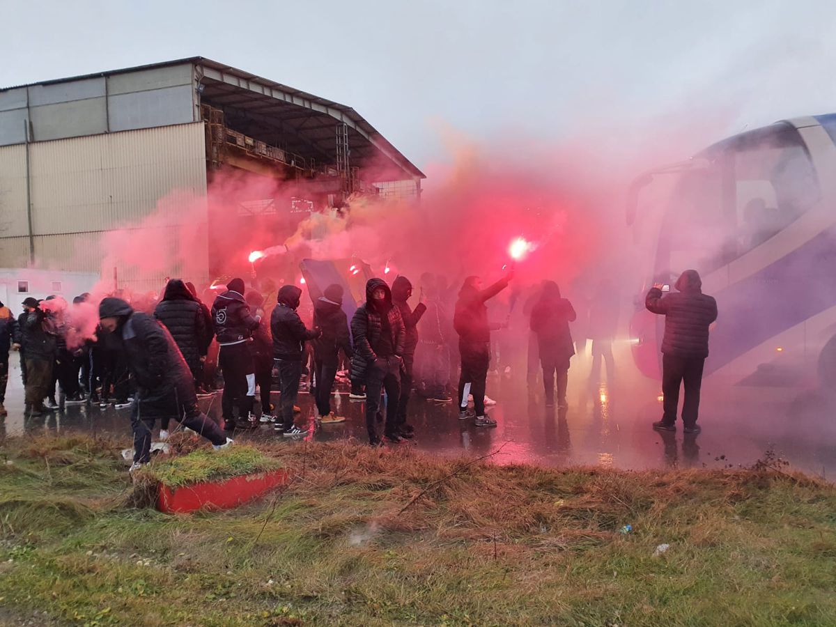 Fani FCSB înainte de meciul cu CFR Cluj - 12.12.2020