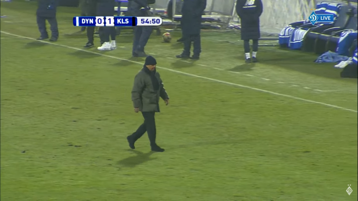 Scandal la Kiev: Lucescu a intrat să protesteze până la centrul terenului! Reacția antrenorului după meci