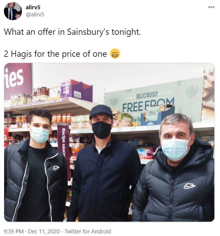 „Doi Hagi la preț de unul” » Ianis și Gică Hagi au atras toate privirile într-un supermarket din Scoția